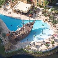 resort swimming pool in orlando florida